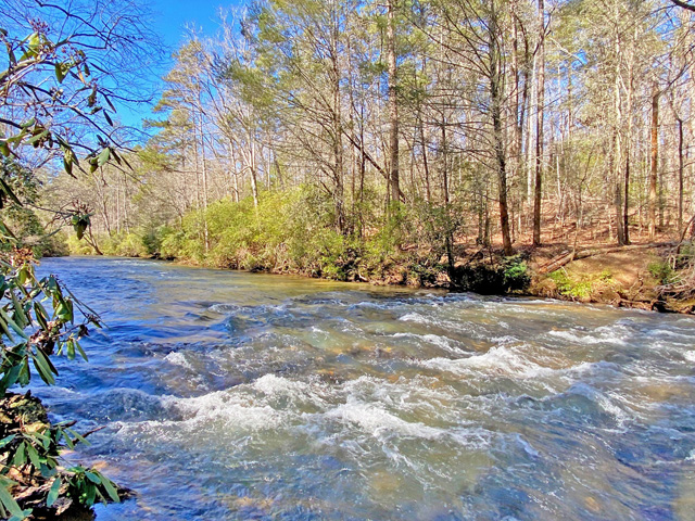 acreage on river for sale Lumpkin County