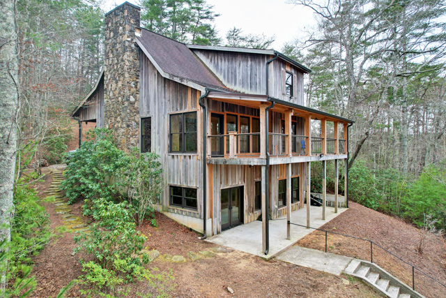 cabin on a river Dahlonega